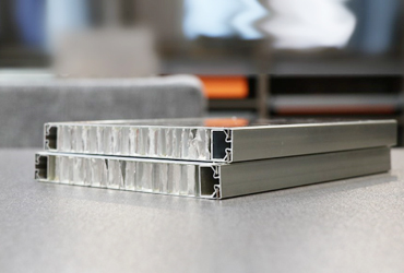 304金屬蜂窩板衛生間隔斷3