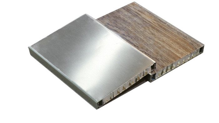 為什么商場也要換不銹鋼衛(wèi)生間隔斷板